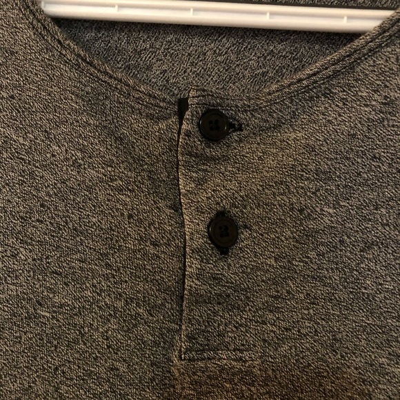 THEORY Men's Gray Henley Tee Size XL - Picture 7 of 8